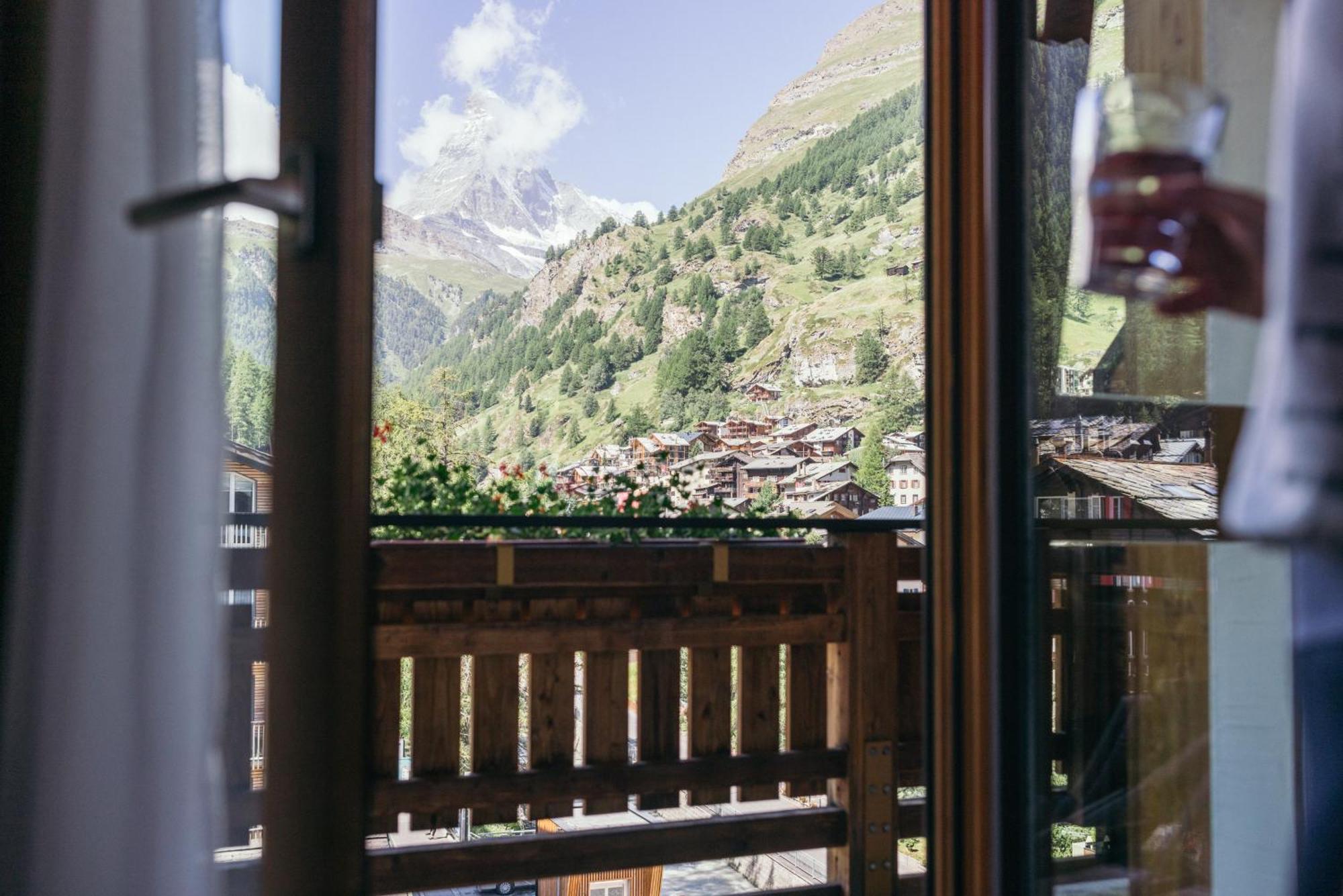 La Couronne Hotel & Spa Zermatt Pokoj fotografie